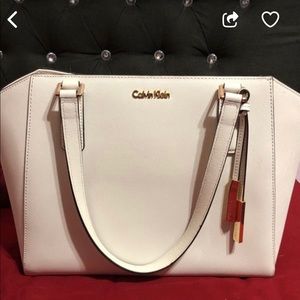 White Calvin Klein handbag